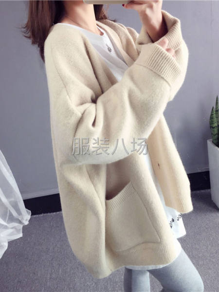 女装外套毛衣多款靓货-第2张图片