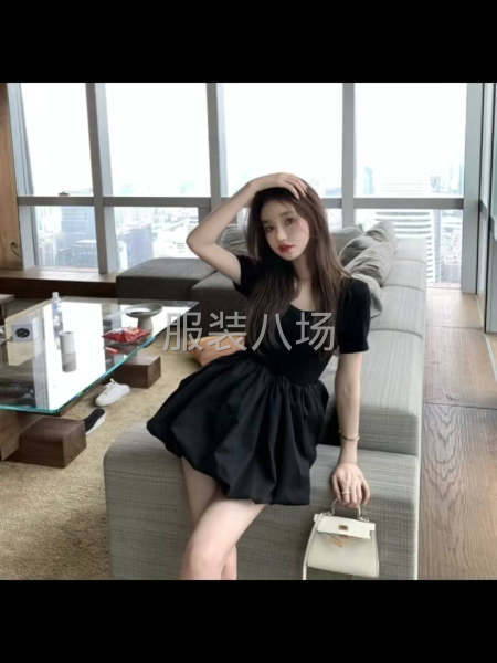 1100多件万佳档下架辣妹杂款，套装连衣裙7成左右-第2张图片