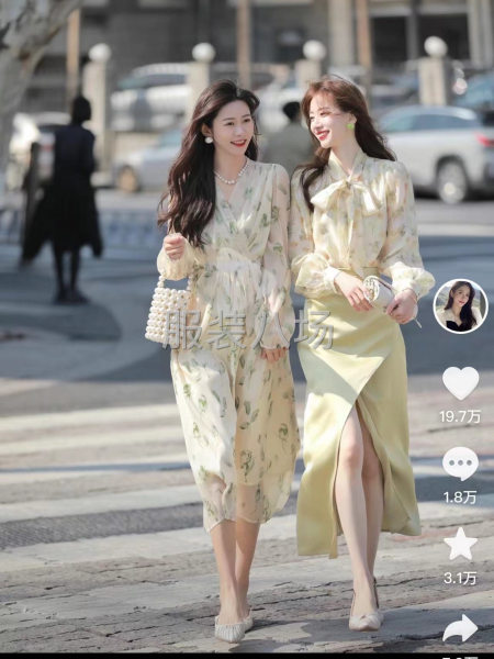 900件女装/连衣裙外发-第1张图片