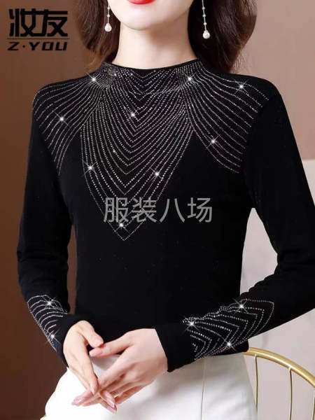 承接各类服装 做钻 刷钻 烫图设计-第1张图片