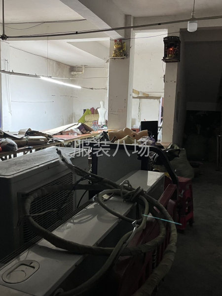 名族服装藏装-第6张图片