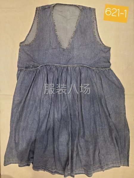 150件女装/牛仔/连衣裙外发-第1张图片