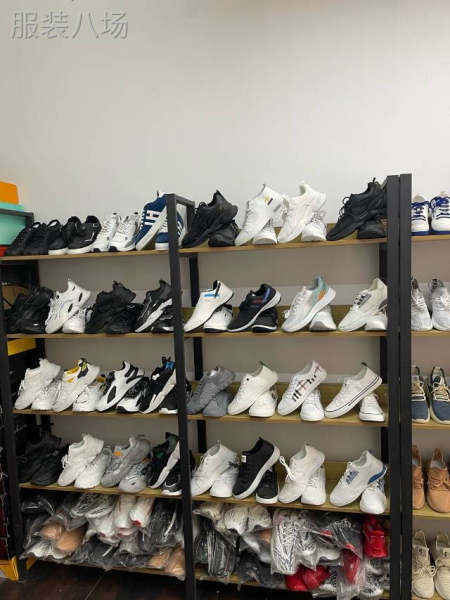 大家好，郑州库房刚到一批女鞋，男鞋，童鞋，对路的老板联系-第4张图片