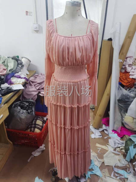 200件連衣裙外發-第1張圖片
