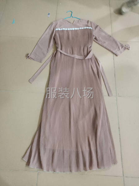 5千件女装/连衣裙/衬衫外发-第8张图片
