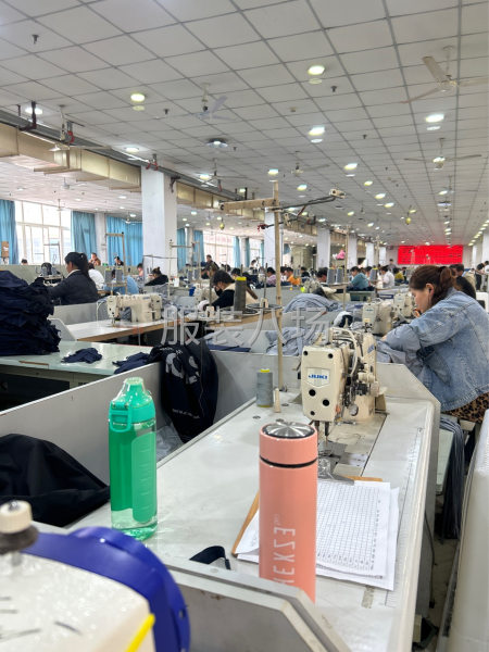 公司是实力工厂，诚心招聘服装车工，辅工，自动-第1张图片