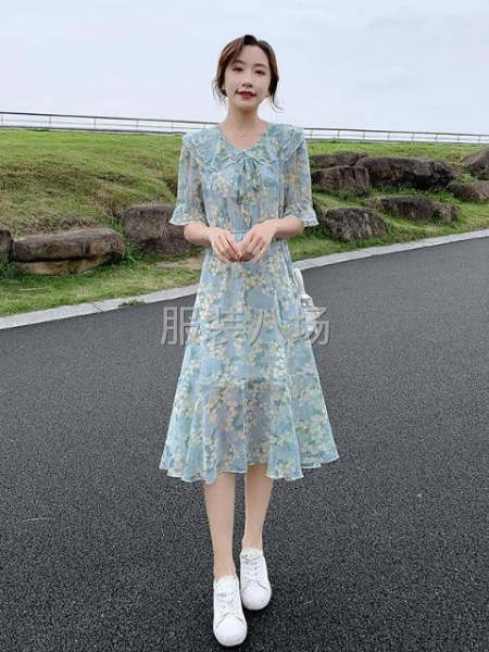 女装连衣裙多款尾货-第2张图片