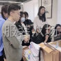 广州 - 海珠区 - 昌岗 - 广州一家大型的服装设计公司日常