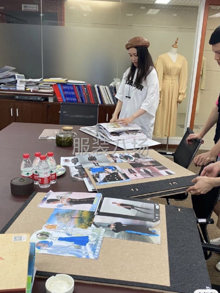 广州一家大型的服装设计公司日常-第3张图片
