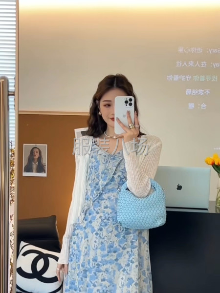 批发连衣裙300件-第5张图片