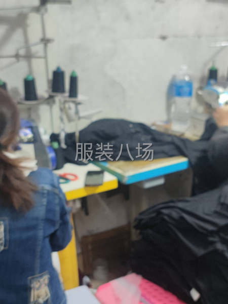 本加工厂有20人，可以做，针织和梭织，结工资爽快可以联系。-第3张图片
