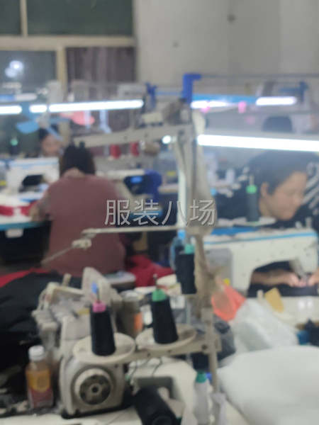 本加工厂有20人，可以做，针织和梭织，结工资爽快可以联系。-第1张图片