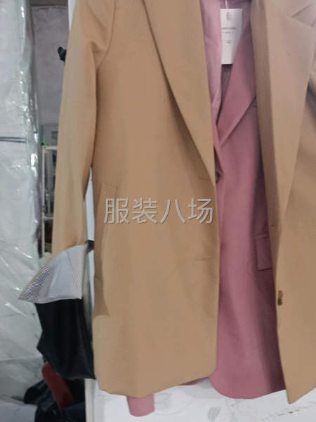 專業西服皮衣校服褲子-第3張圖片