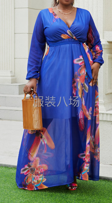 450件女装/连衣裙外发-第1张图片
