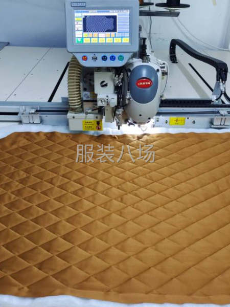 承接各种服装模板   羽绒服航线   成品加工-第7张图片