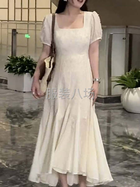 500件女装外发-第6张图片