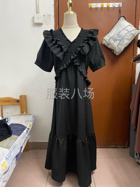 200件连衣裙外发-第1张图片