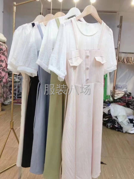 『女装.夏季泡泡袖连衣裙』单款五色-第5张图片