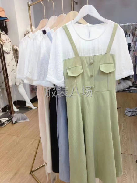 『女装.夏季泡泡袖连衣裙』单款五色-第3张图片