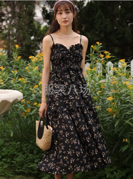 5千件女装/连衣裙/衬衫/T恤/西服西裤外发-第7张图片