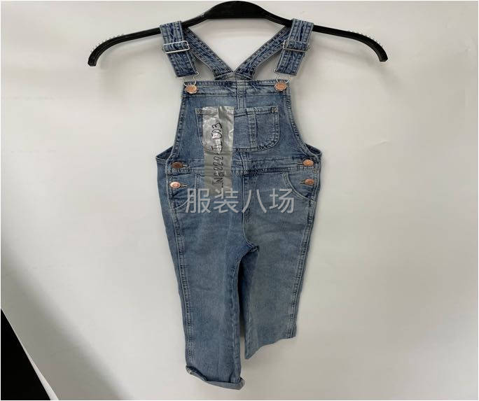 300件女装/牛仔外发-第1张图片