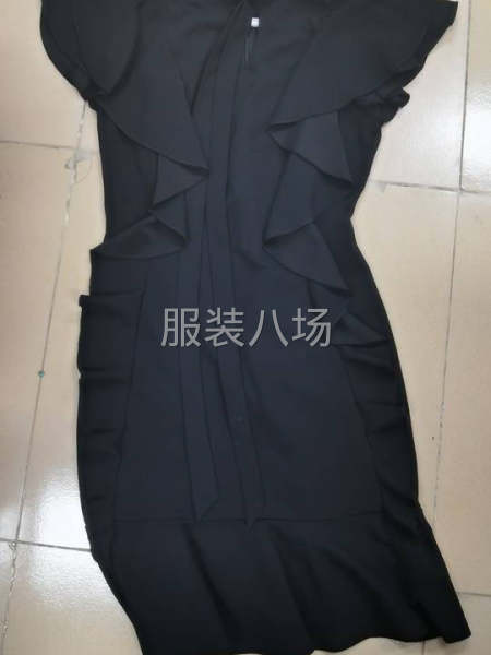 1千件女装/连衣裙/衬衫/T恤外发-第1张图片