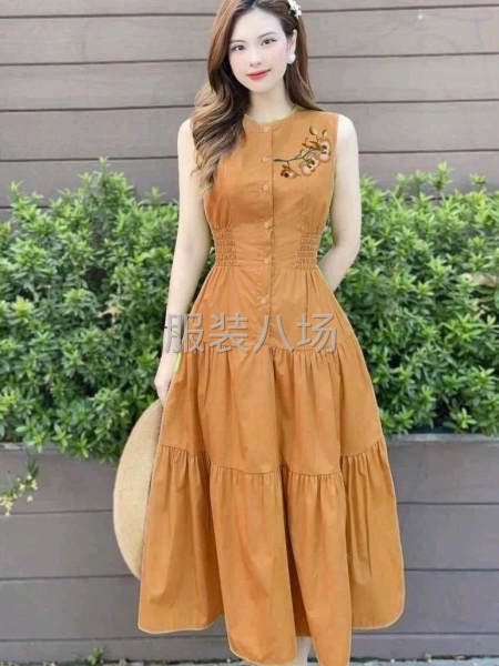 2000件女装/连衣裙/衬衫/T恤/西服西裤/休闲裤外发-第2张图片