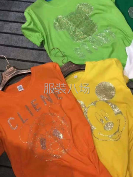 女装短袖靓款女上衣-第1张图片