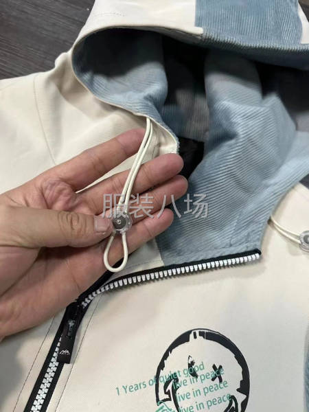 『男装.休闲连帽外套』单款三色 骑兵斜面料-第3张图片
