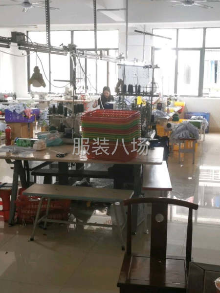 小廠接POLO衫，圓領短袖，針織褲子，平車工序不能太多，能做-第2張圖片