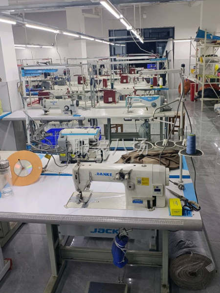 招管理一名，帶人優先，招整件車位，有宿舍空調熱水器，招流水車-第4張圖片