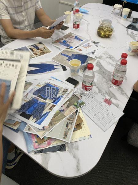 大规模服装设计公司-第1张图片
