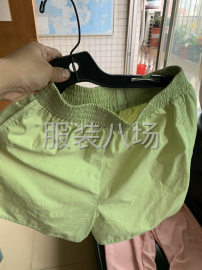undefined - 100件女装/连衣裙/衬衫/西服西裤/旗袍/休闲裤外发 - 图1