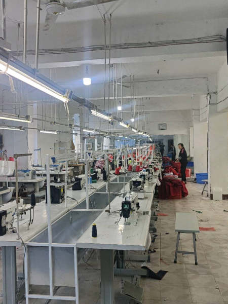 劲泓服装有限公司石牌厂-第2张图片