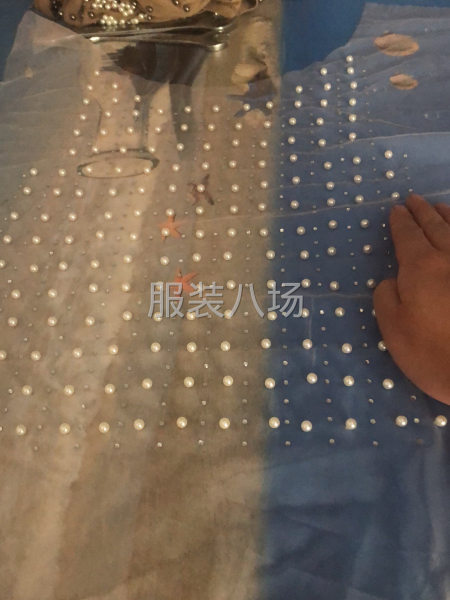 鸿宝烫图烫钻钉珠加工厂-第2张图片