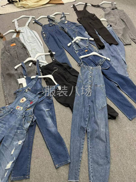 批发牛仔背带裤2500件-第9张图片