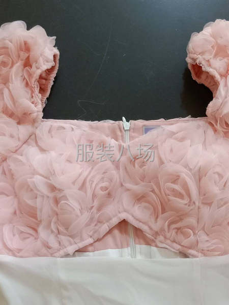 200件女装/连衣裙外发-第1张图片