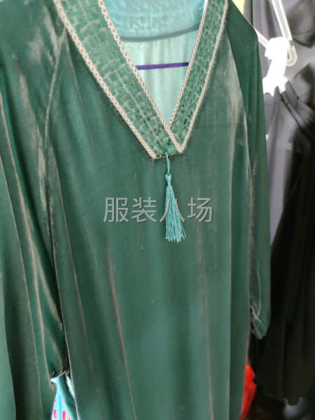 招聘整件车位，公司货真丝，金丝绒，雪花绒-第1张图片