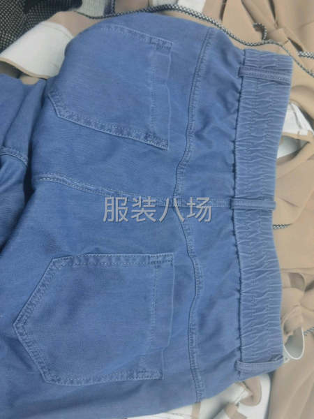 本厂常年生产女裤，年产值30万件，有实力的厂家联系-第4张图片