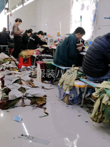承接针织类，梭织类，仿真丝，夹克，风衣，毛尼，-第1张图片