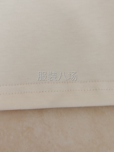 加工厂找货源，专业做后包领过肩，后包织带T恤、圆领卫衣、单双-第2张图片