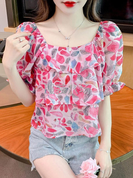1500件女装外发-第1张图片