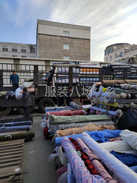 高價收購庫存布料，衣服，中介重酬-第6張圖片