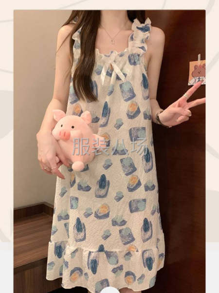 4000件女装/连衣裙外发-第1张图片