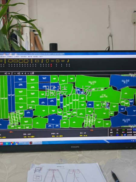 專業(yè)牛仔服裝打版車板-第4張圖片