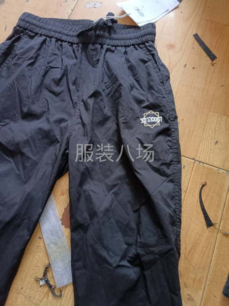专业加工裤子加工厂七八个人有网单的老板可以联系我-第3张图片