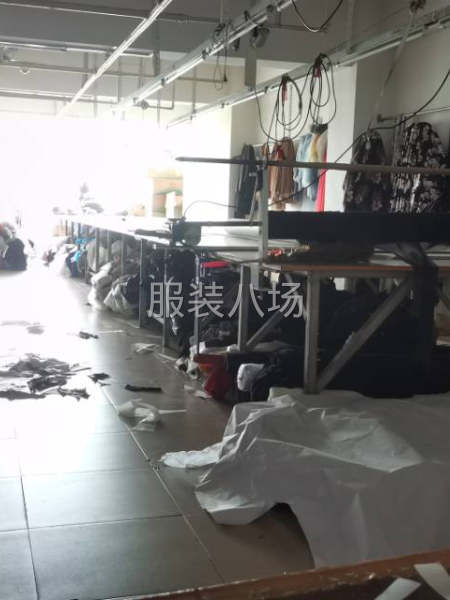 300件女装外发-第1张图片