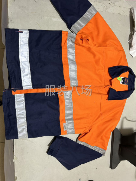 900件夹克风衣/工作服/制服/校服外发-第2张图片