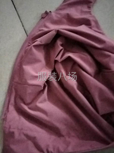 2千件运动服外发-第3张图片