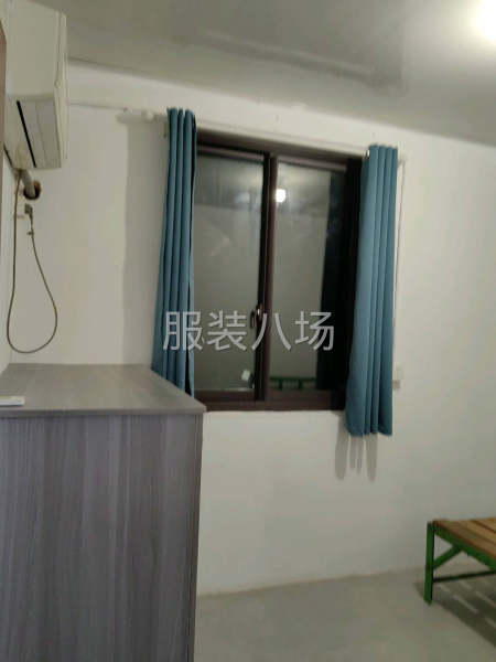 新裝修有衛生間，淋浴器，空調-第3張圖片